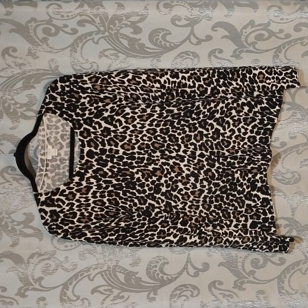 J.Crew Women's Lightweight Animal Print Sweater. Size Large.